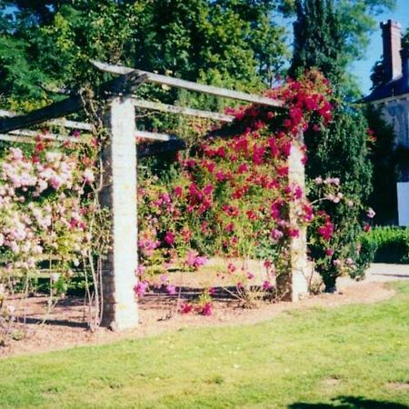 Domaine De Vilotte Bed & Breakfast Ardenais Exterior photo