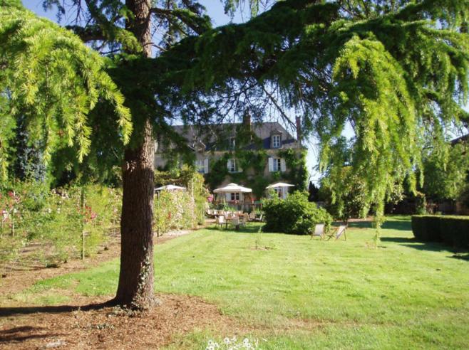 Domaine De Vilotte Bed & Breakfast Ardenais Exterior photo