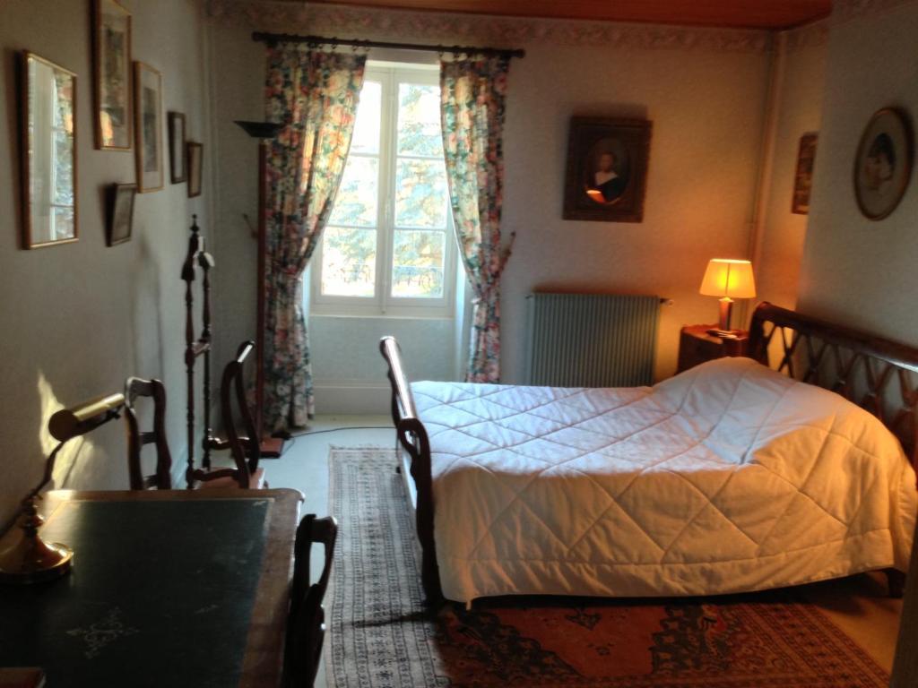 Domaine De Vilotte Bed & Breakfast Ardenais Room photo