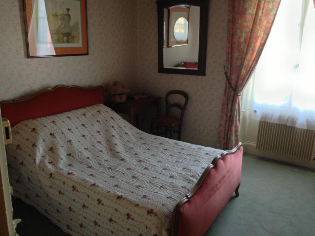 Domaine De Vilotte Bed & Breakfast Ardenais Room photo